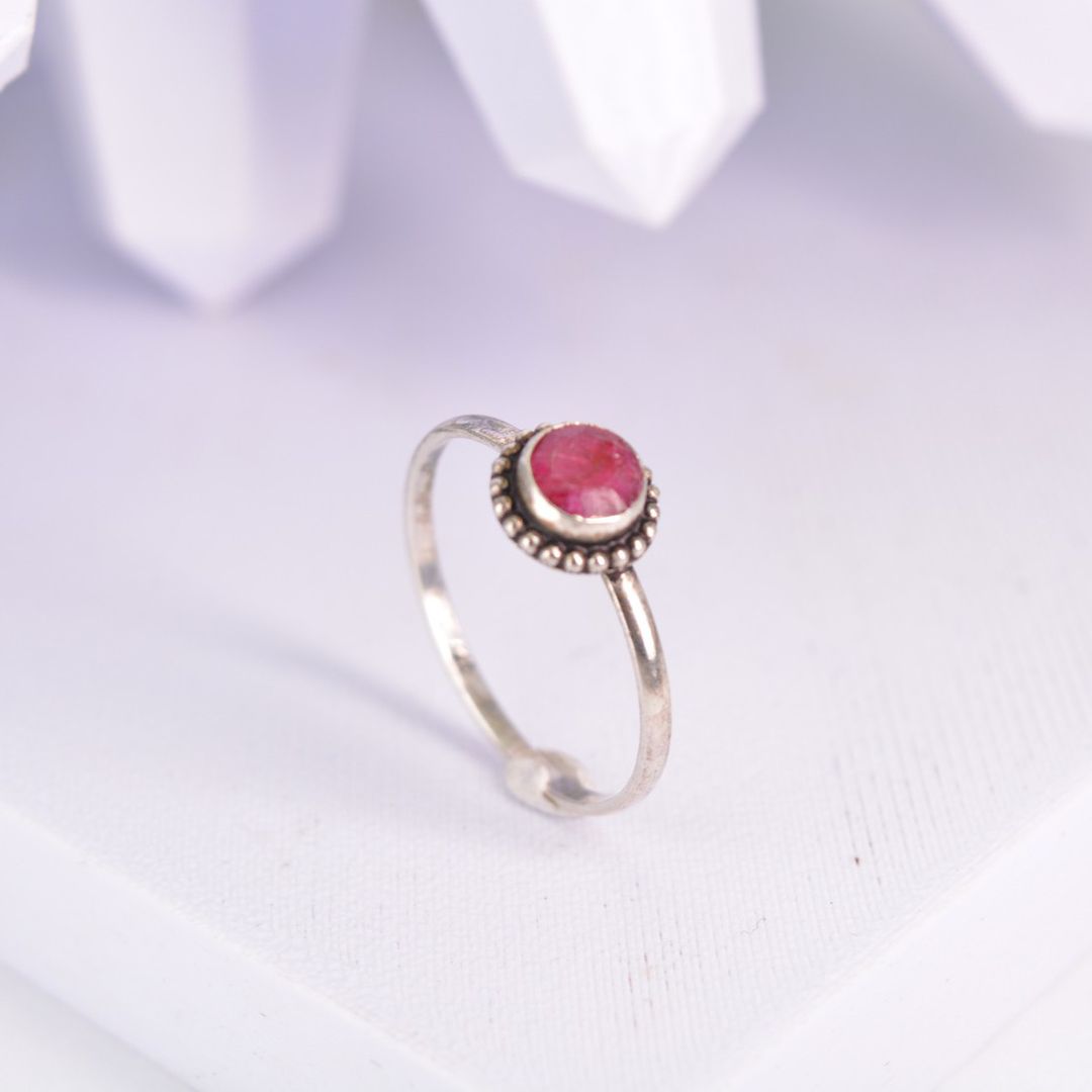 Anel Prata 925 pedra vermelha