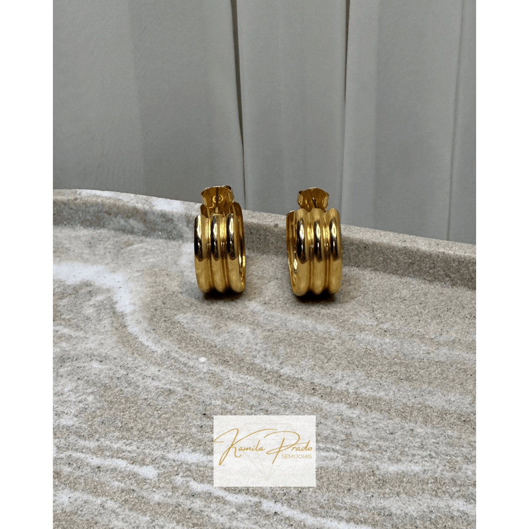 Brinco Argola Detalhada Dourado - Kamila Prado