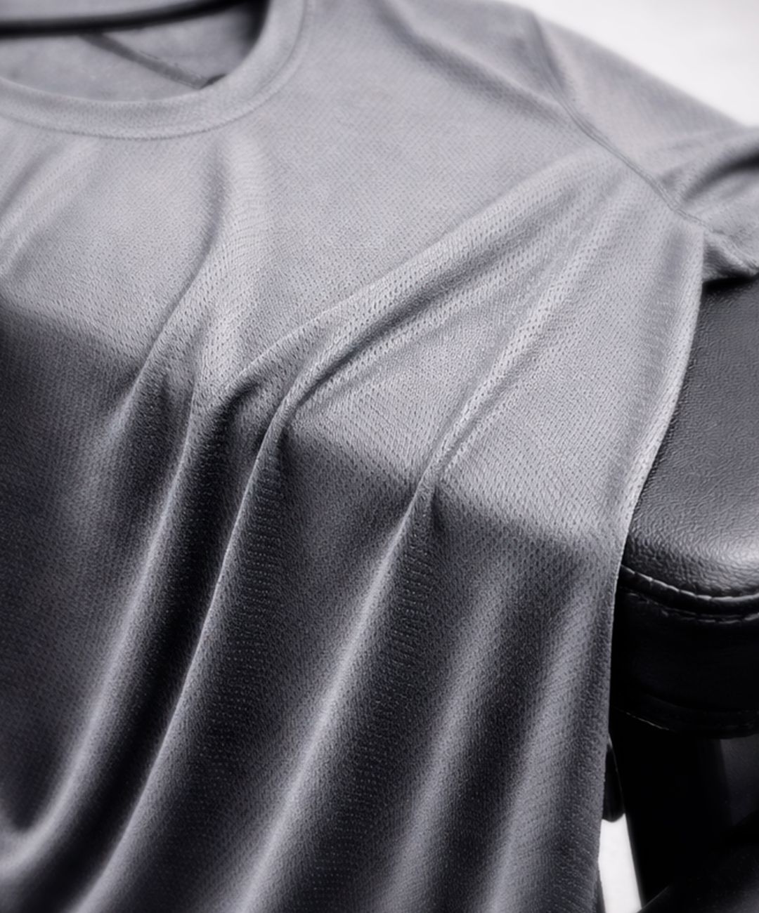 Camiseta Run Fitness Cinza Masculina 100% Poliamida – Toque Gelado, Leveza Extrema