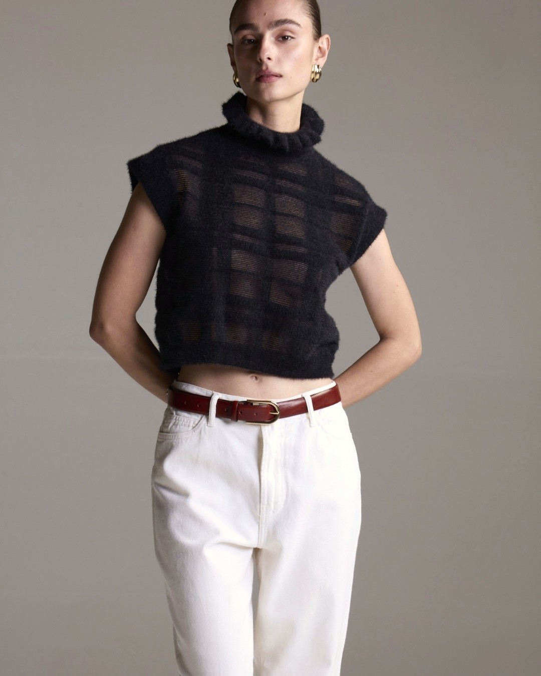 Blusa Madison Gola Alta Transparência Preta - Maria Pavan