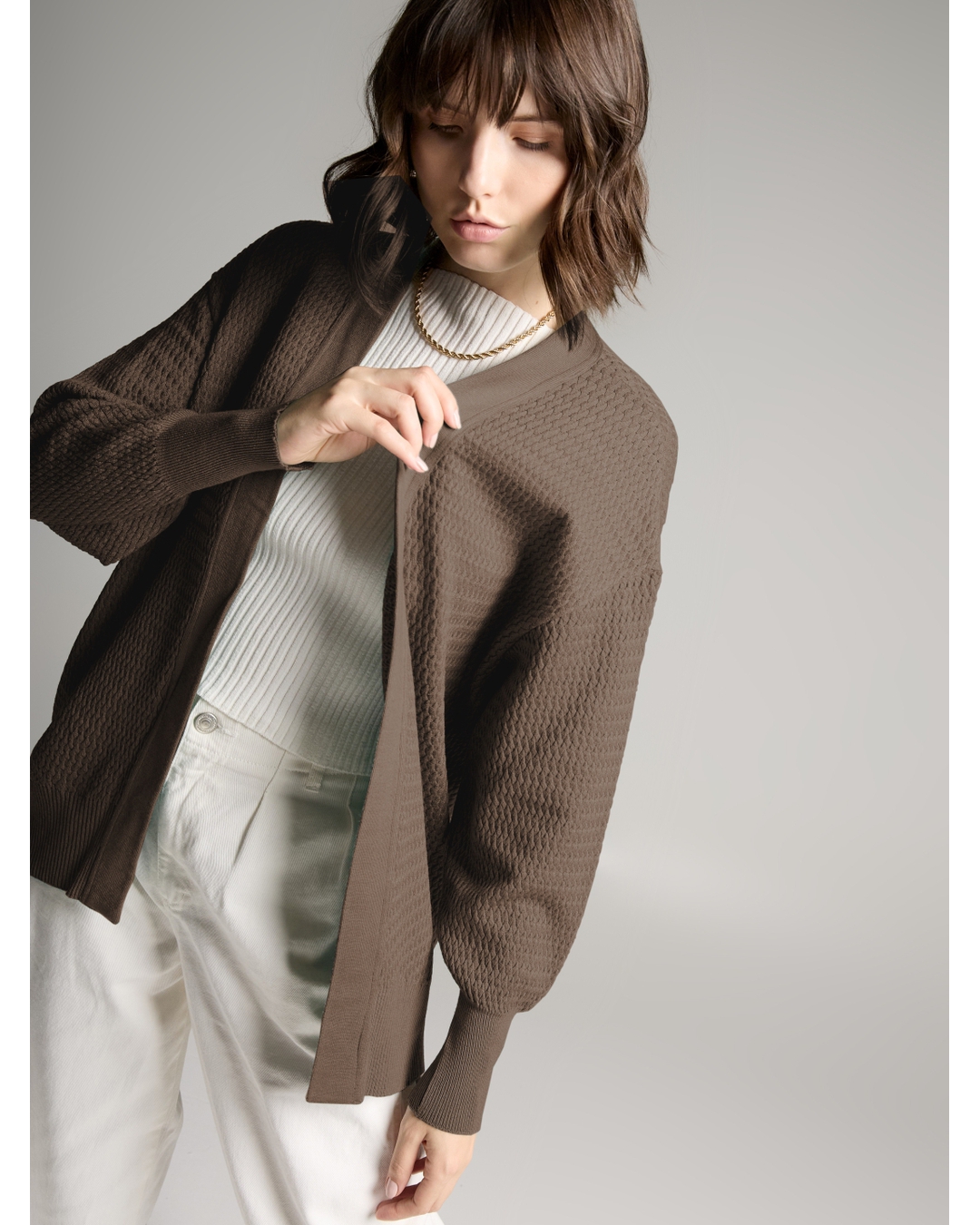 Cardigan Alongado Stella Bege Rami - Maria Pavan