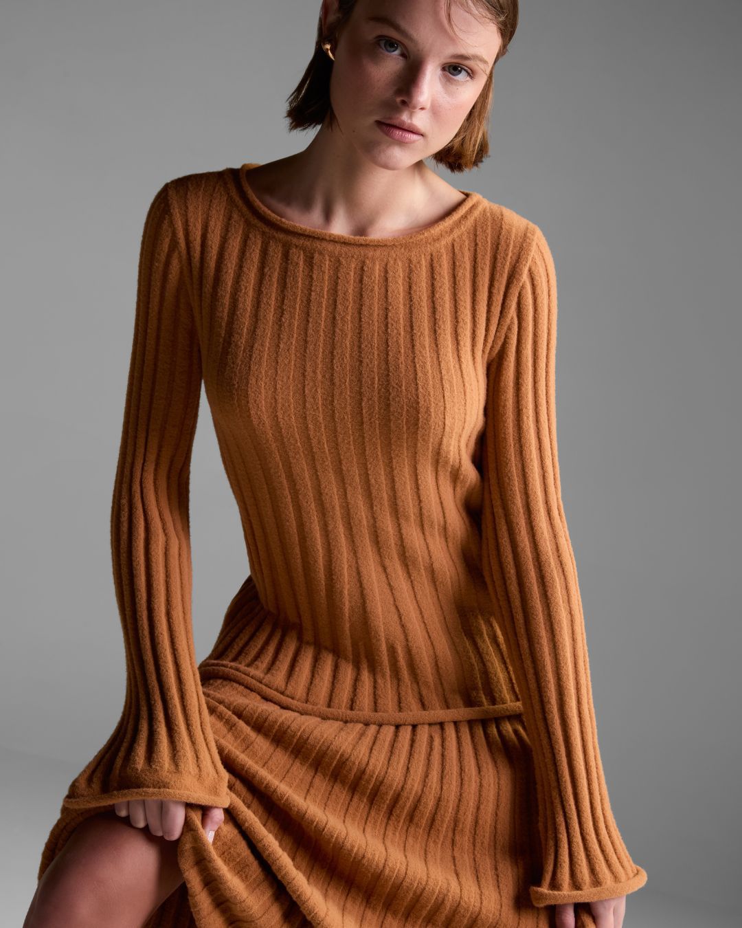 Blusa Ritmo Canelada Camel - Maria Pavan