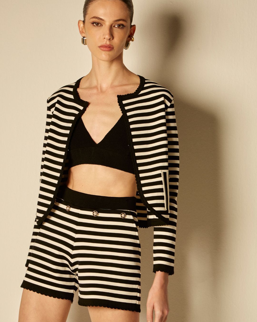 Short Listras Iris Preto e Branco - Maria Pavan