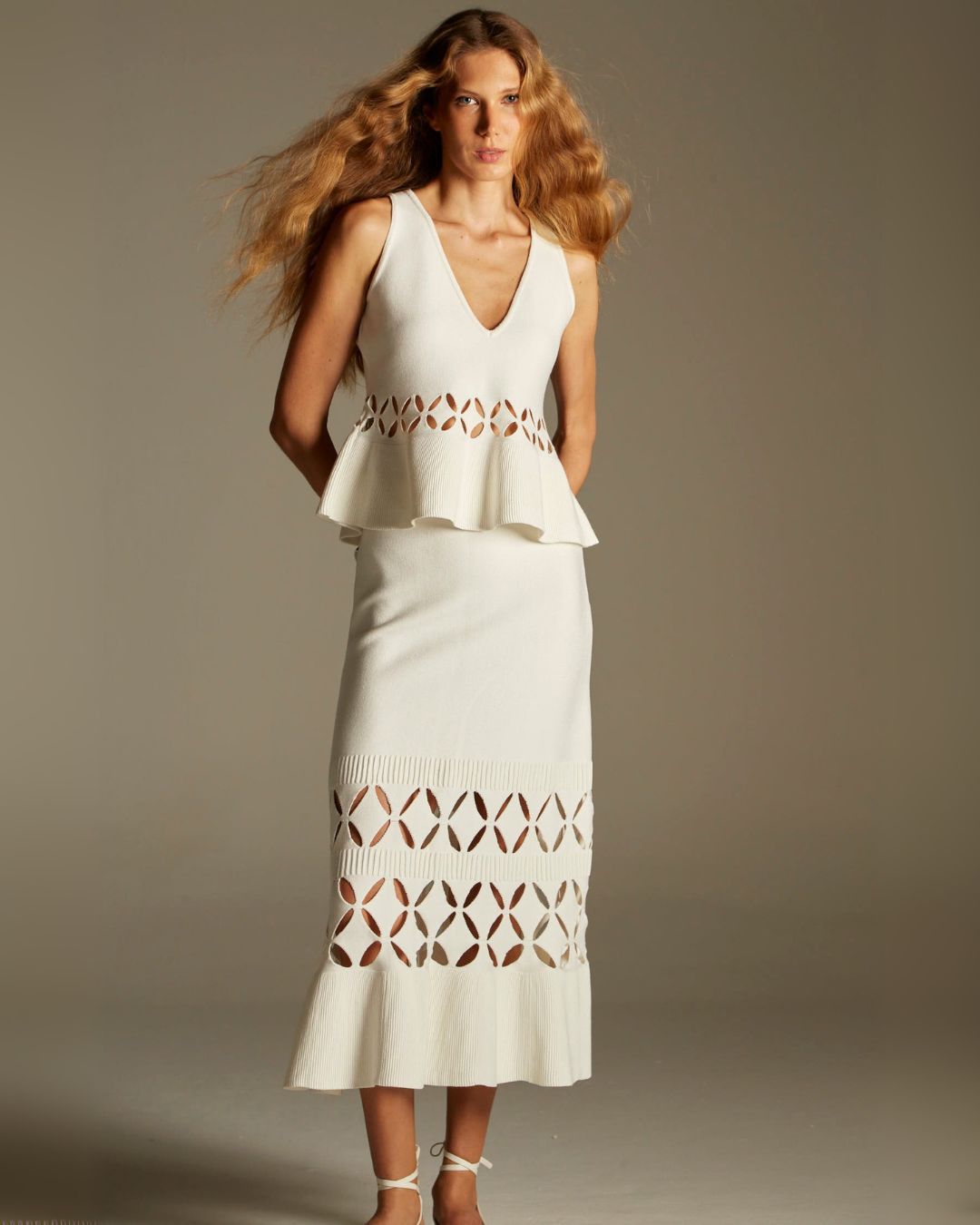 Saia Longa Vazados Azaléia Branco off White - Maria Pavan