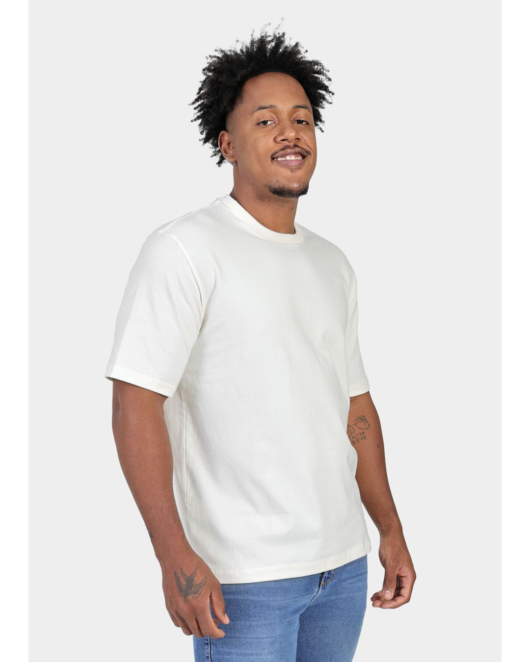 Camiseta Masculina Básica Cotton Off White - Techmalhas