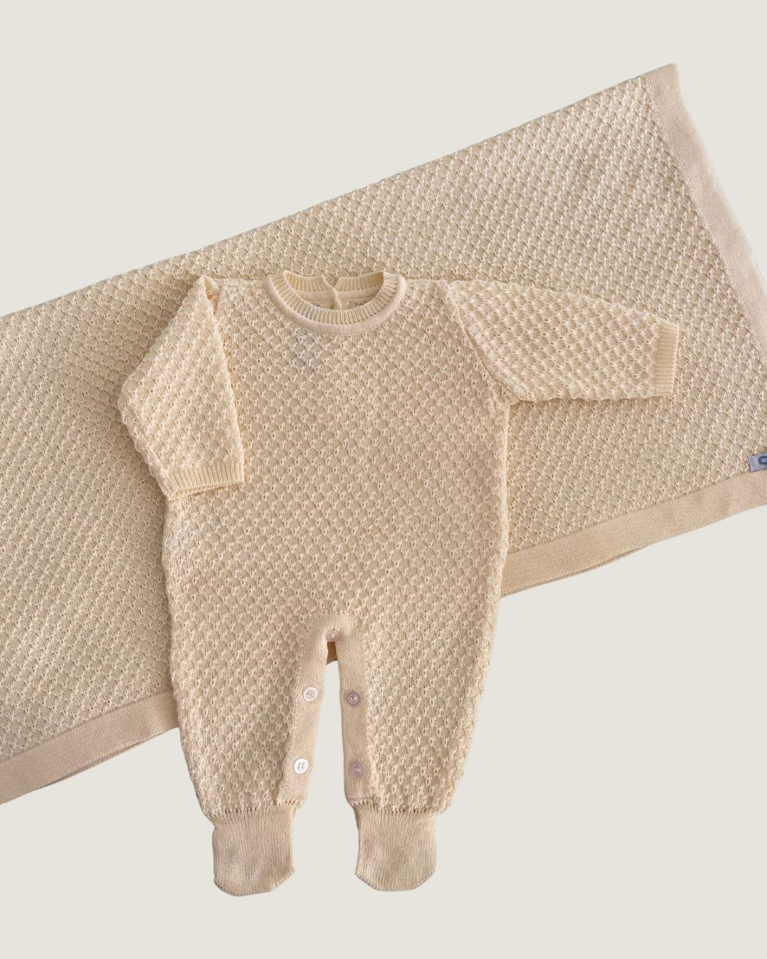 Saída Maternidade Pipoquinha Amarelo Pó