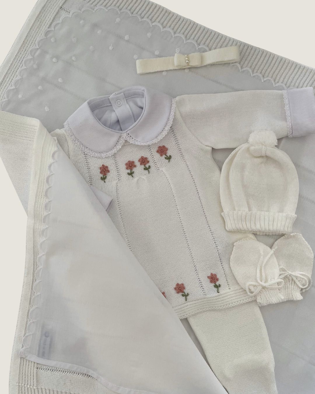 Saída Maternidade Alice Branca