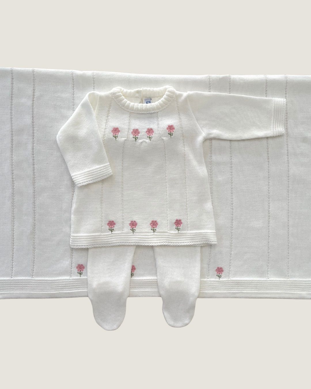 Saída Maternidade Alice Flores Branca