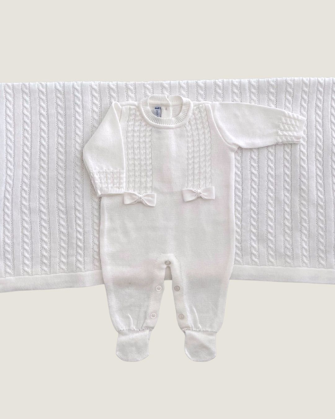 Saída Maternidade Helena Branca