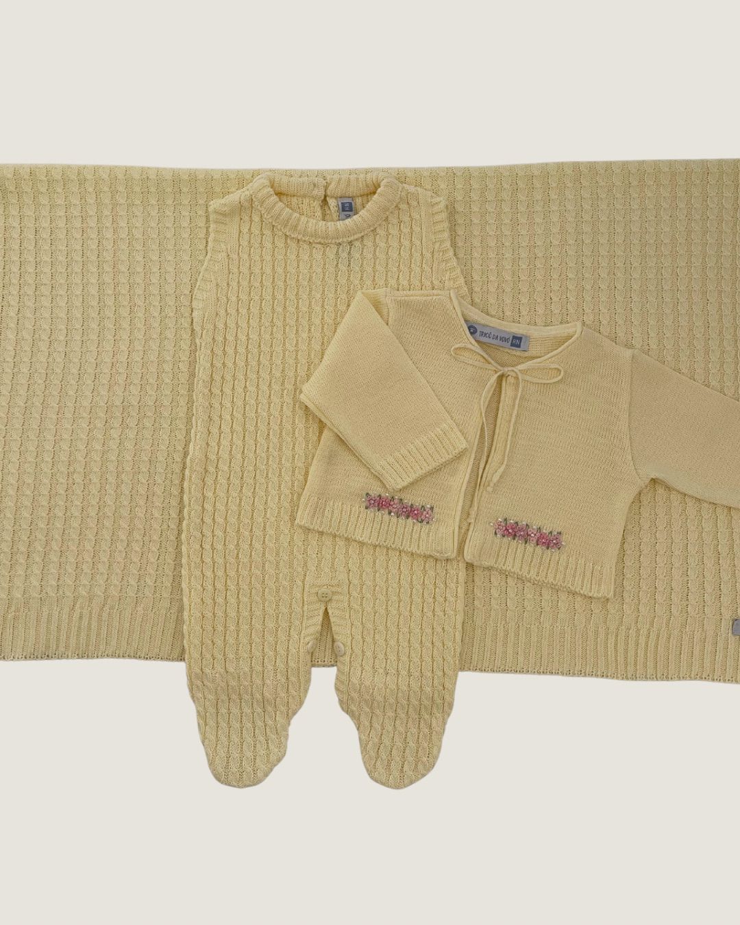 Saída Maternidade Paris Fem. Amarela