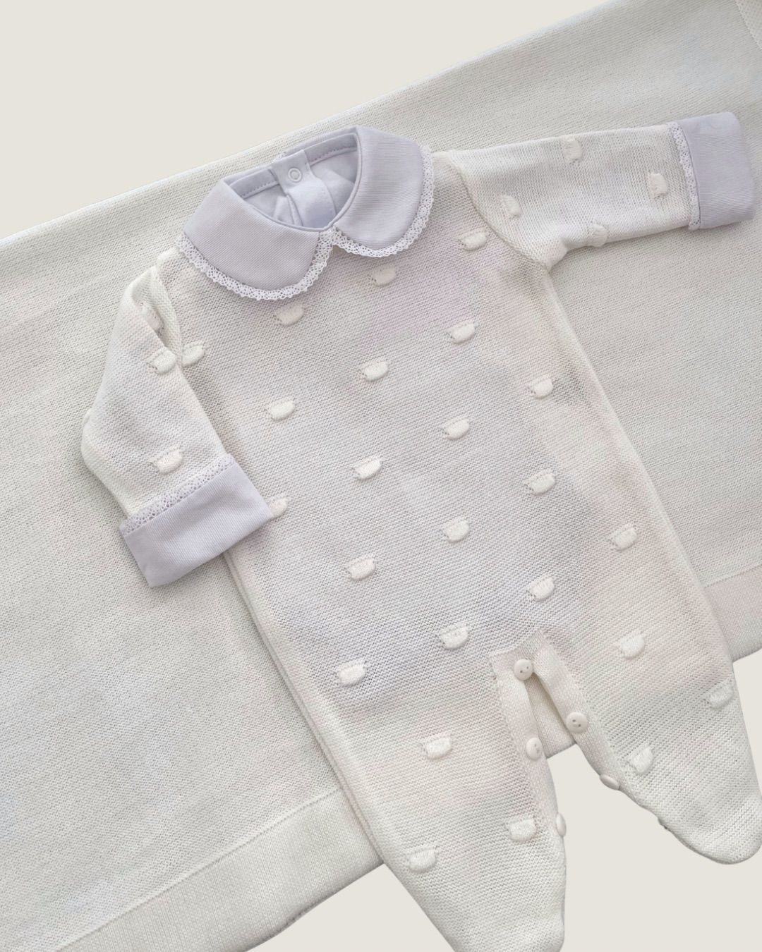 Saída Maternidade Poá Fem. Branca