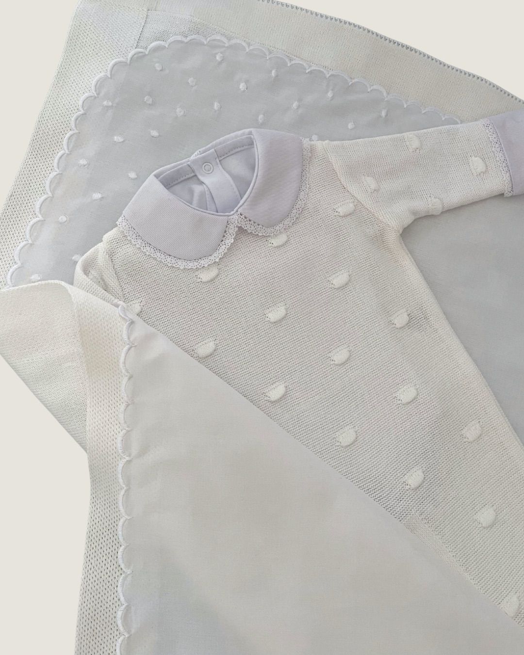 Saída Maternidade Poá Fem. Branca