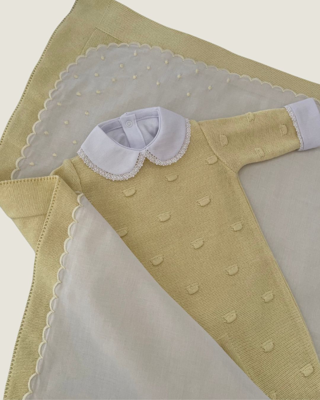 Saída maternidade Poá Fem. Amarela