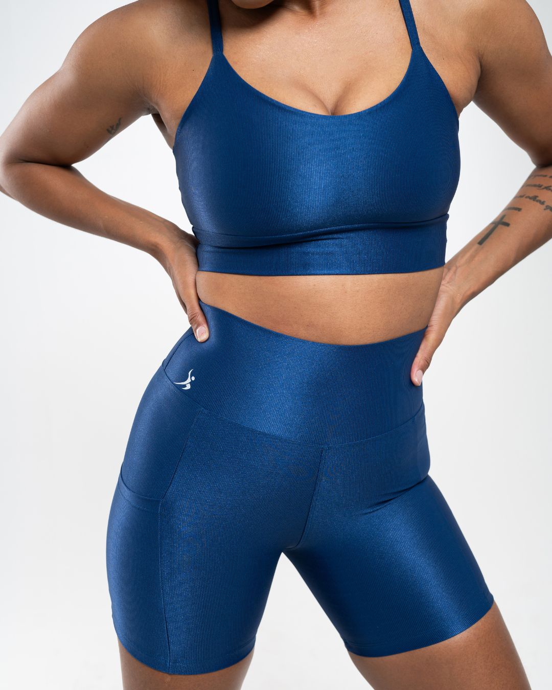 Conjunto Short e Top Fitness Feminino Laura Poliam... - Wemove Run
