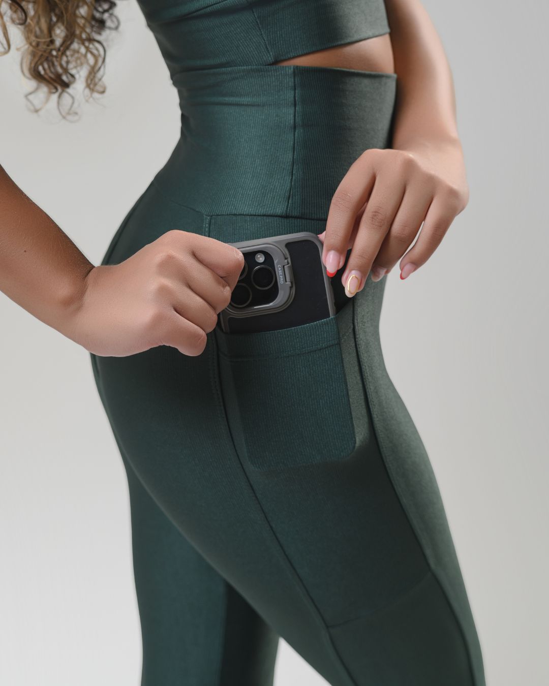 Calça Legging com Bolso Verde - 5004 - Wemove Run