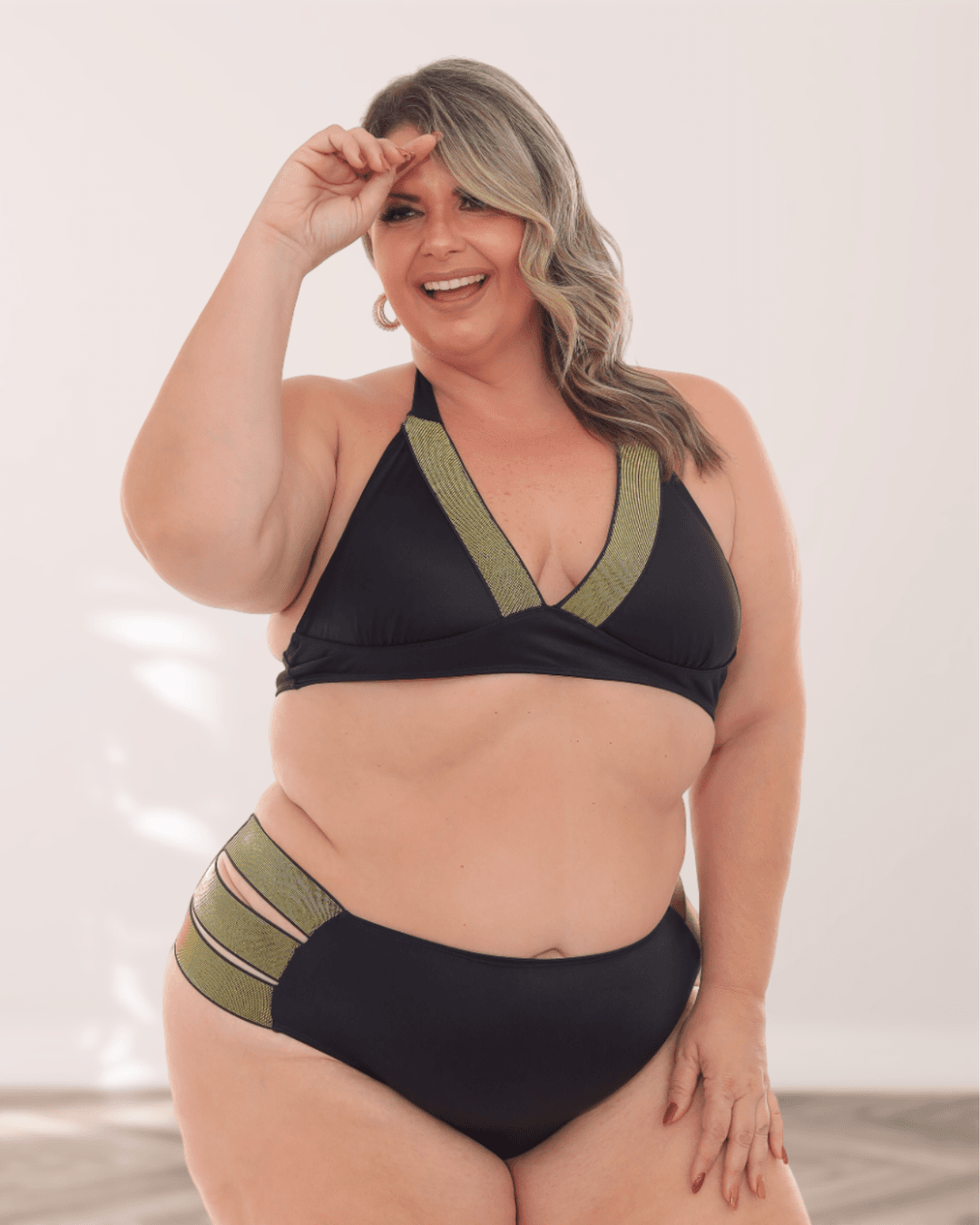Biquíni Las Vegas Plus Size Tiras Preto e Dourado