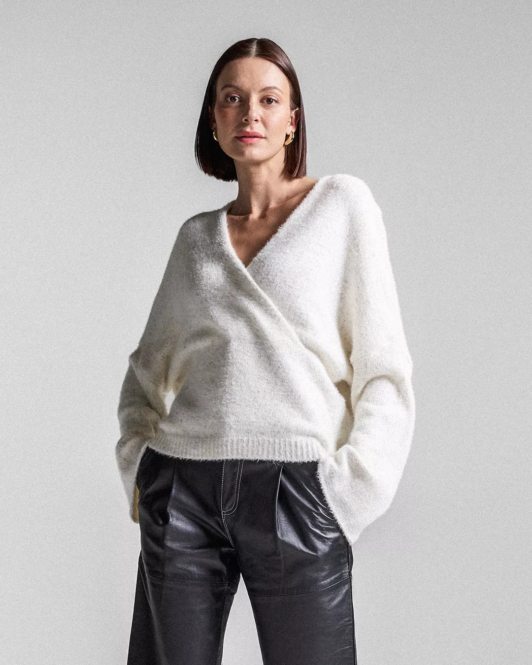 Blusa Transpassada Rubie Off White - Maria Pavan