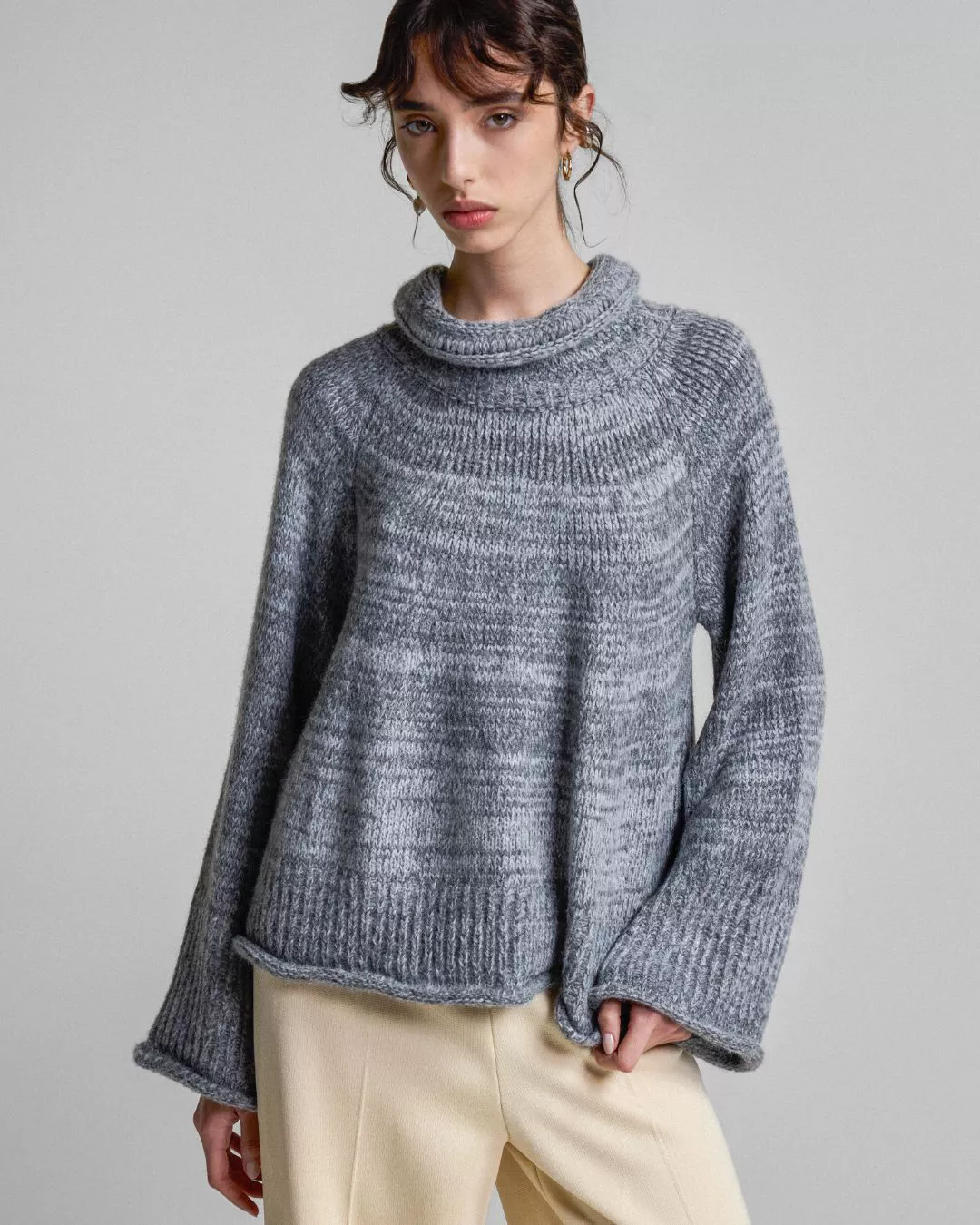 Blusa Ampla gola alta Verônica - Maria Pavan