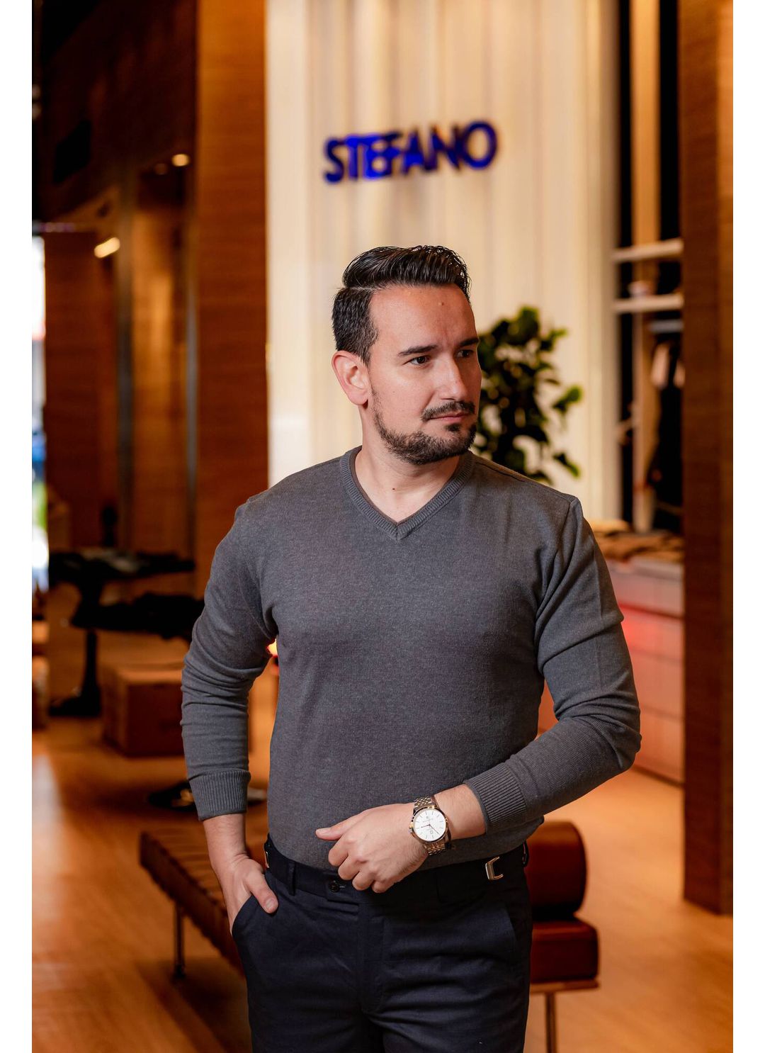 Tricot Gola V Cinza - Stefano Store