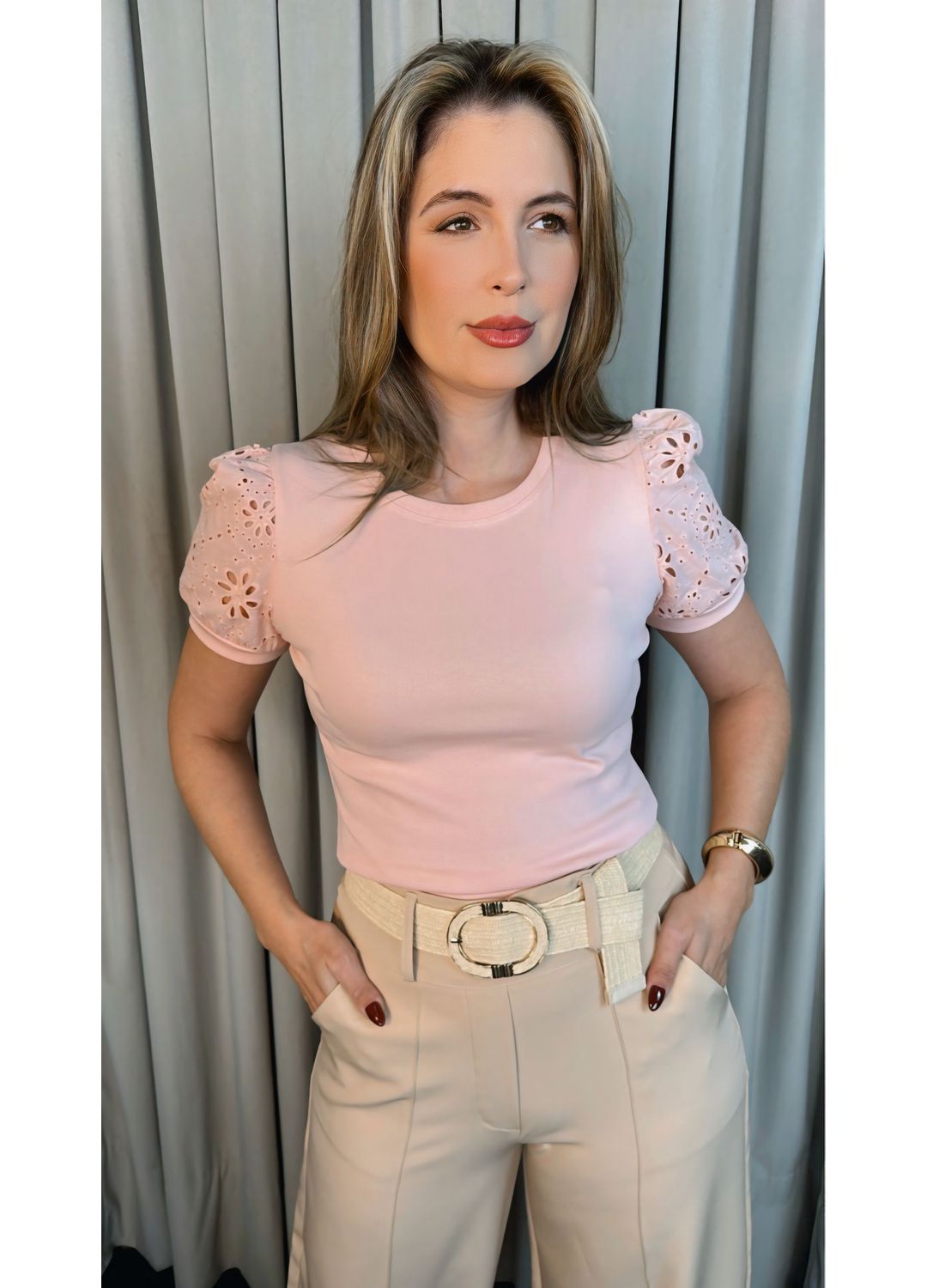 T-shirt Feminina Com Detalhe Na Man... - D'Menina