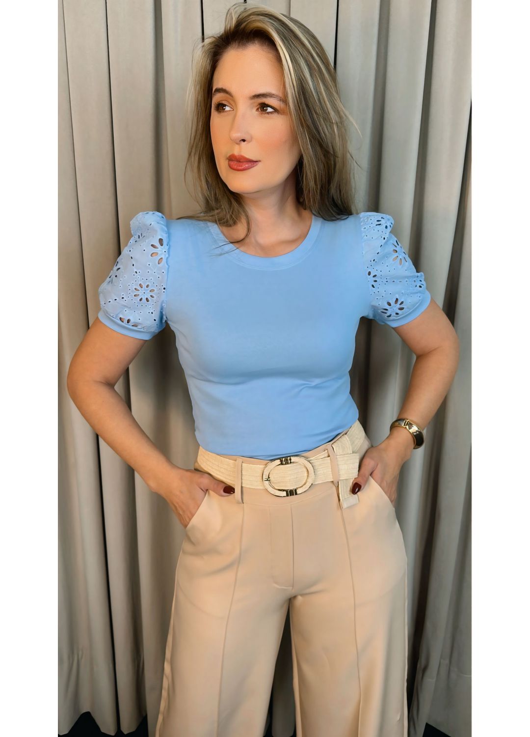 T-shirt Feminina Com Detalhe Na Man... - D'Menina