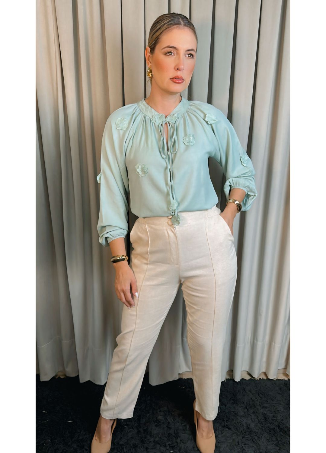 Camisa Feminina Manga Longa Bordada... - D'Menina