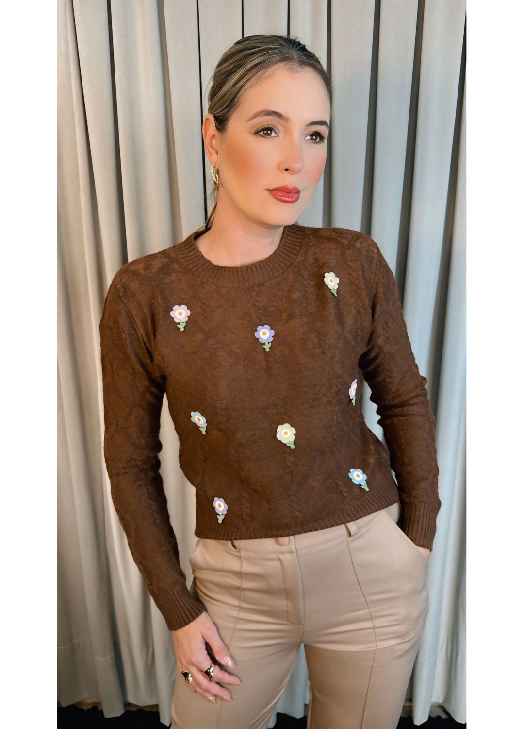 Blusa Feminina Em Tricô Com Aplicaç... - D'Menina