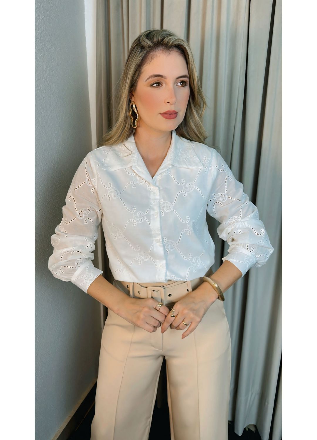 Camisa Feminina Em Lese Bordada Man... - D'Menina