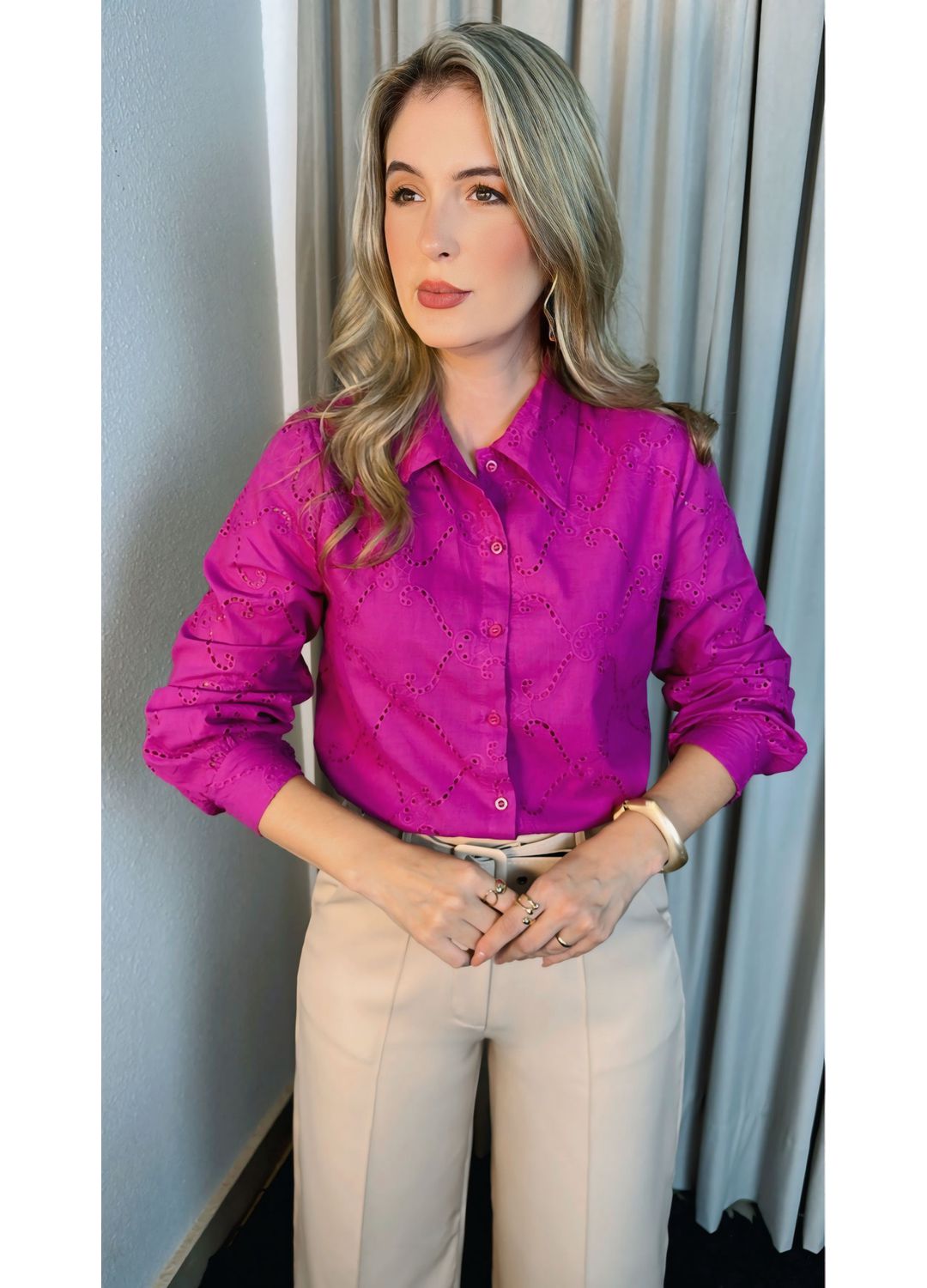 Camisa Feminina Em Lese Bordada Man... - D'Menina