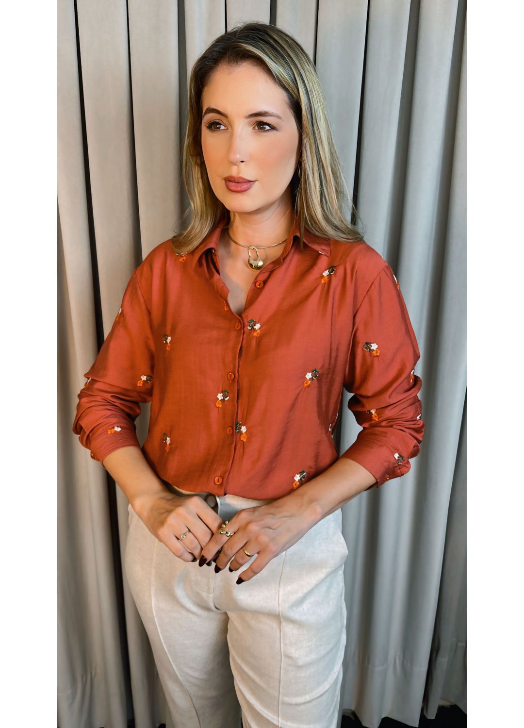 Camisa Feminina Manga Longa Bordada... - D'Menina