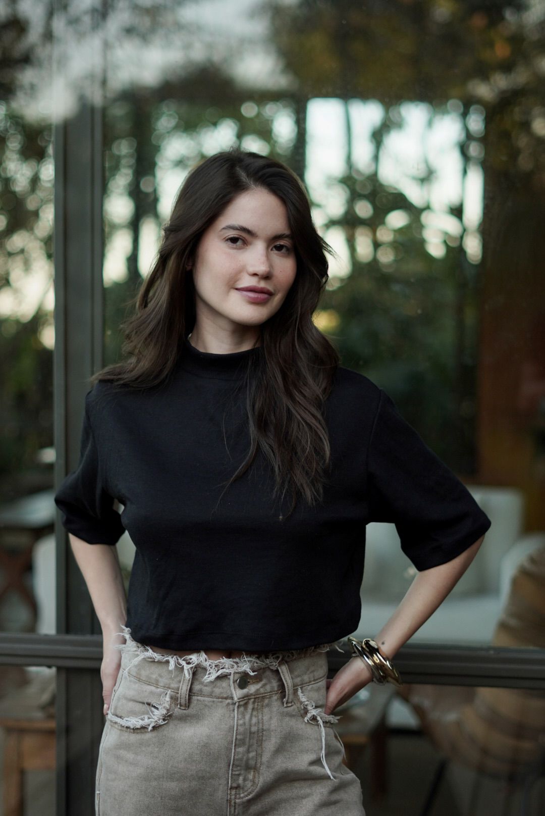 T-SHIRT CROPPED LOUISE PRETA - Milla