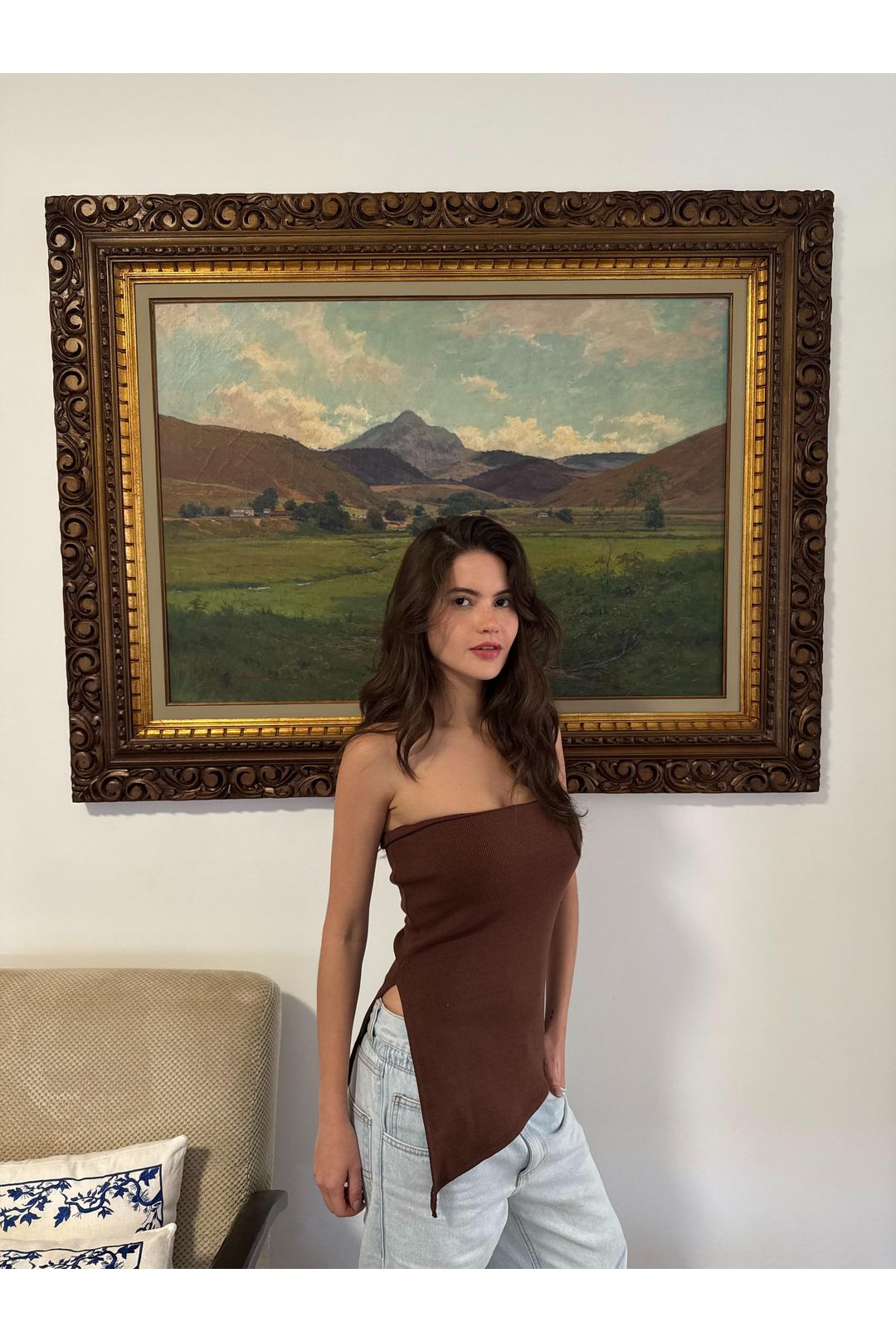 BLUSA TOMARA QUE CAIA ASSIMETRICA MILLA CHOCOLATE - Milla