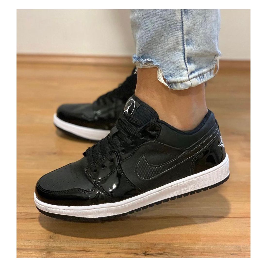 Tenis NK Air Jordan 1 Low Black TCHUCO STORE GRANDES MARCAS