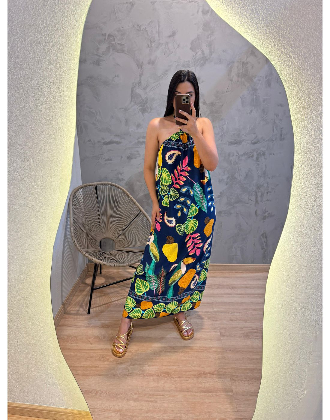 VESTIDO COSTAS ABERTAS MARIBU FUNDO AZUL MARINHO 