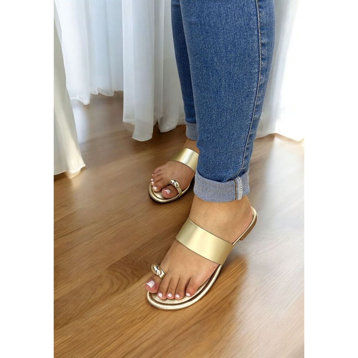Sandália Rasteira Dourado