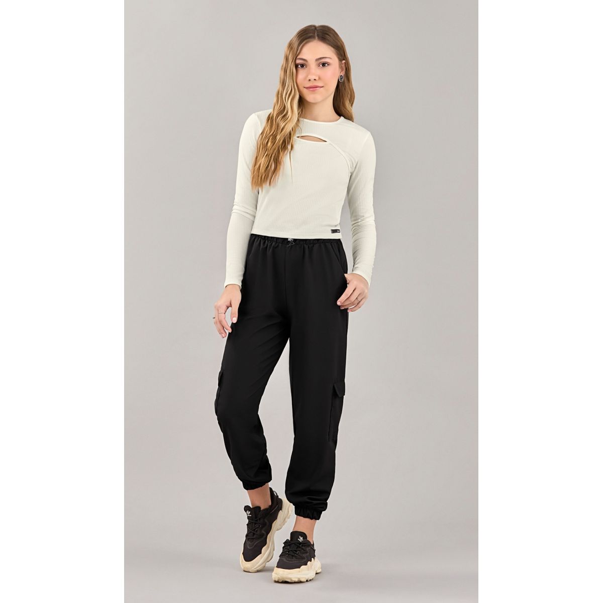 Conjunto Juvenil Menina Detalhe Elian Beats - Fátima Modas