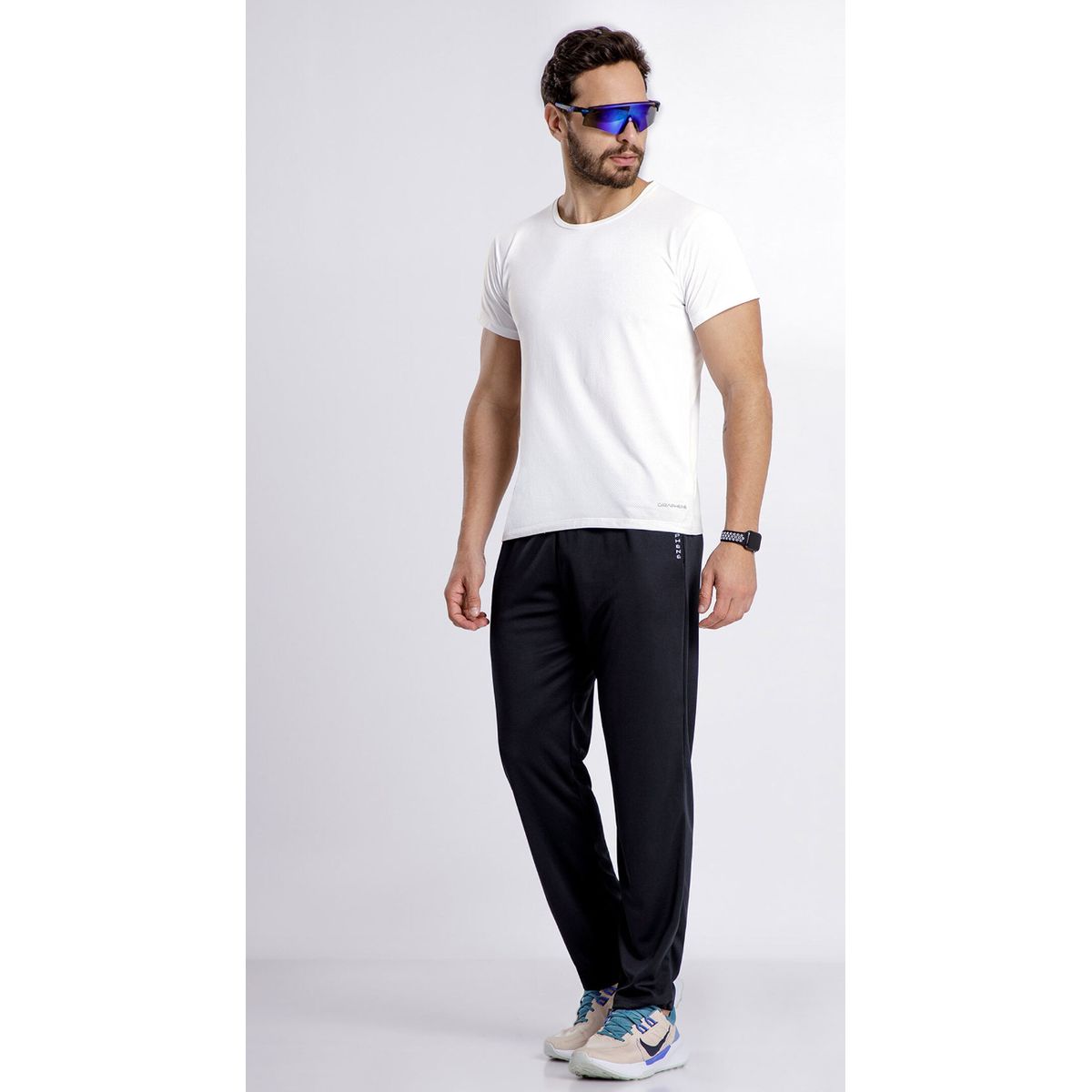 Camiseta Reta Básica De Mangas Curtas Em Malha De ... - Fátima Modas