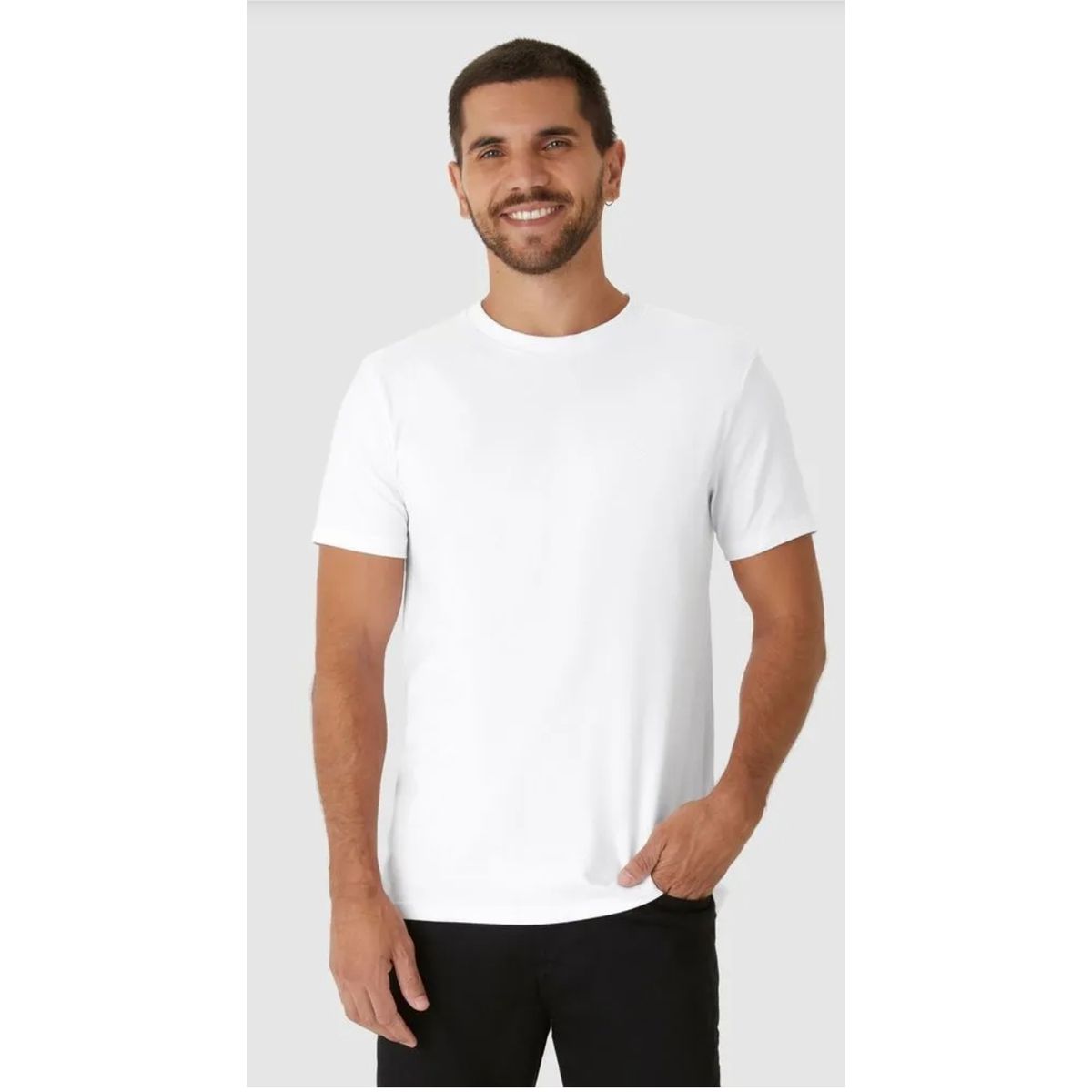 Camiseta Básica Masculina Bordado Peitoral Em Algo... - Fátima Modas