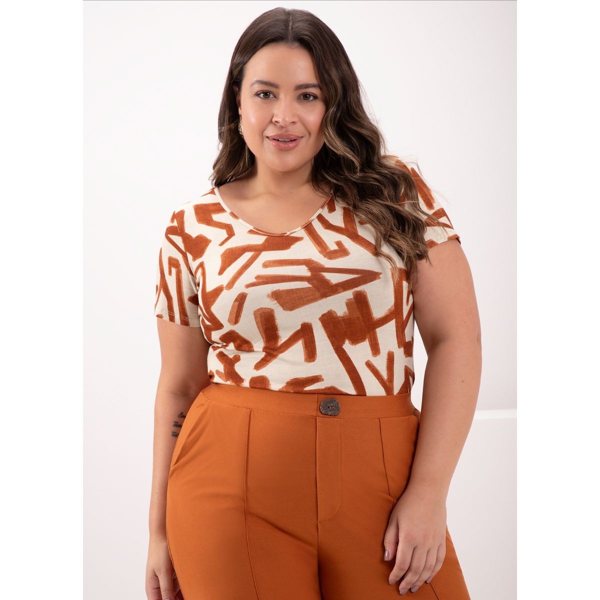 Blusa Estampada De Mangas Curtas Plus Size Em Malh - Fátima Modas