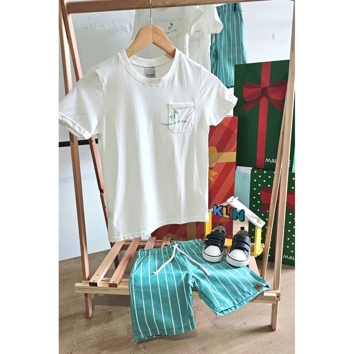 Conjunto Infantil Menino Bermuda Em Tecido Listrad... - Fátima Modas