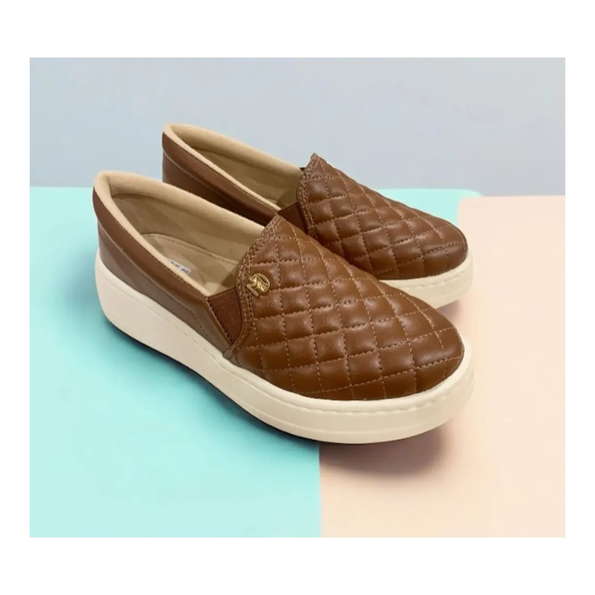Tênis Slip On Feminino Matelassê - Fátima Modas