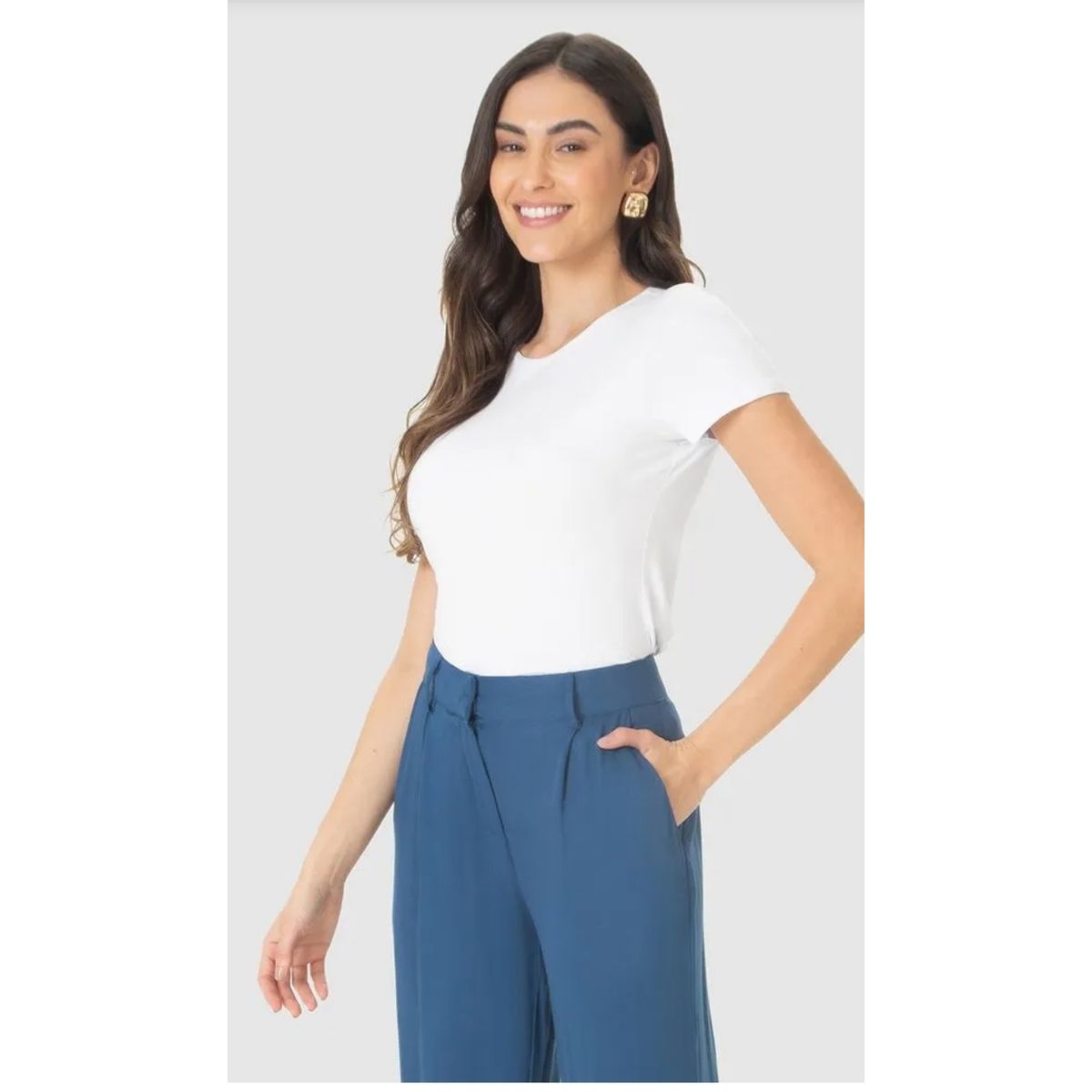 Blusa Básica Feminina Decote Redondo Em Viscose St... - Fátima Modas