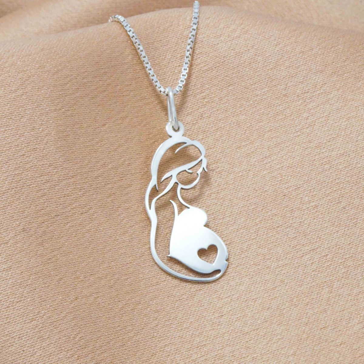 Pingente em Prata Mulher gravida com Detalhes Vaza... - PIPPER JOIAS