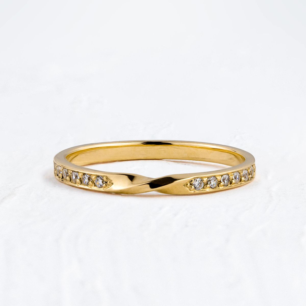 Aliança de Casamento em Ouro 2mm Cravejada Infinita - Unidade - Rosê & Co.
