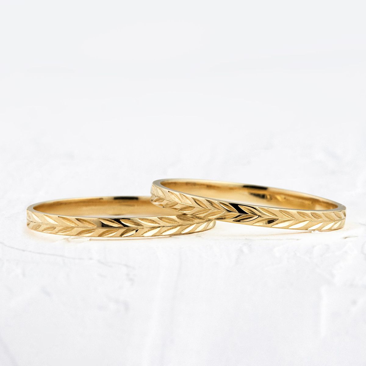 Aliança De Casamento Em Ouro 2mm Olimpo - Par - Rosê & Co.