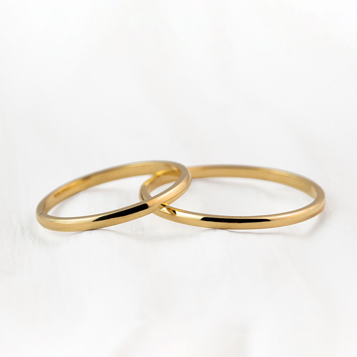Aliança de Casamento em Ouro1,5mm Abaulada Classic - Par - Rosê & Co.
