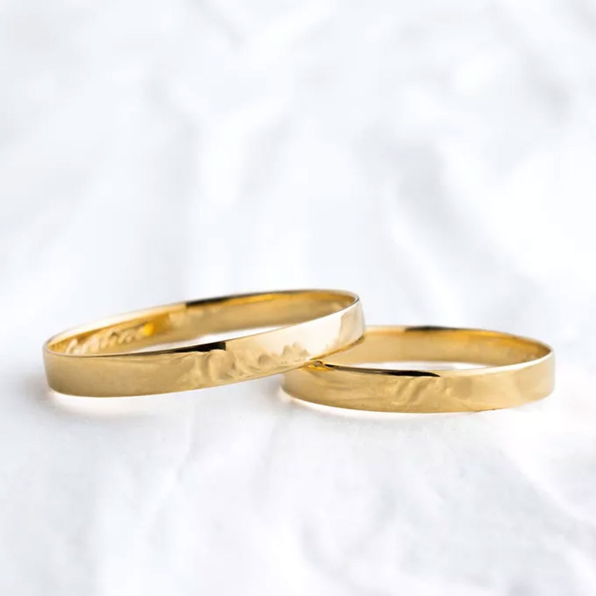 Aliança de Casamento em Ouro 3mm Reta Bahamas - Par - Rosê & Co.