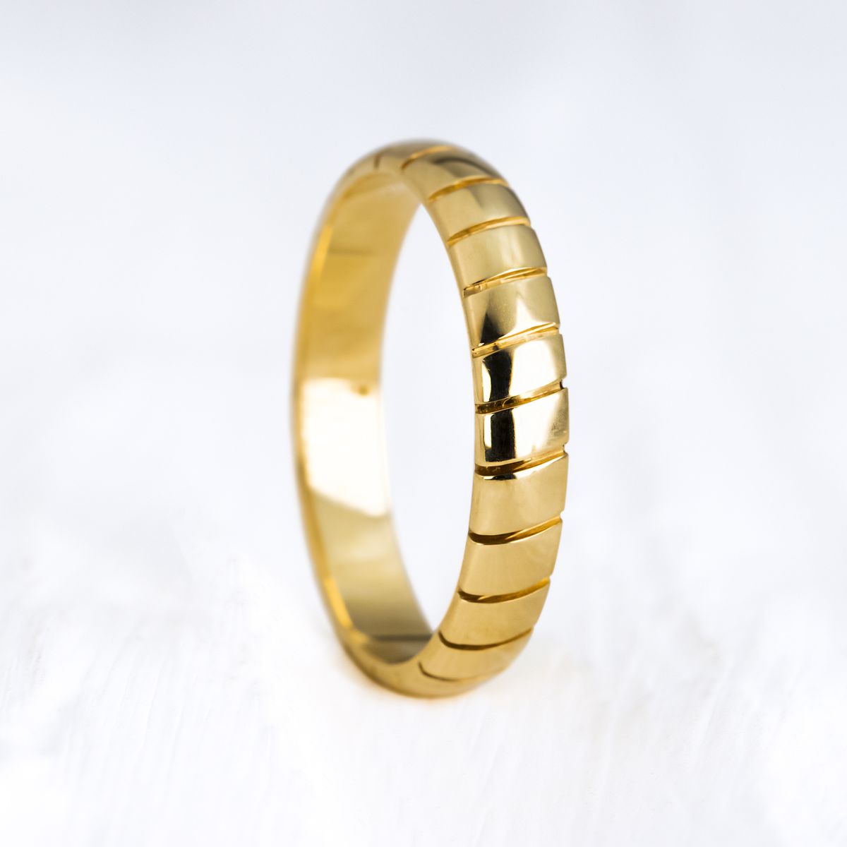Aliança de Casamento em Ouro 3mm Polida Escamas - Unidade - Rosê & Co.
