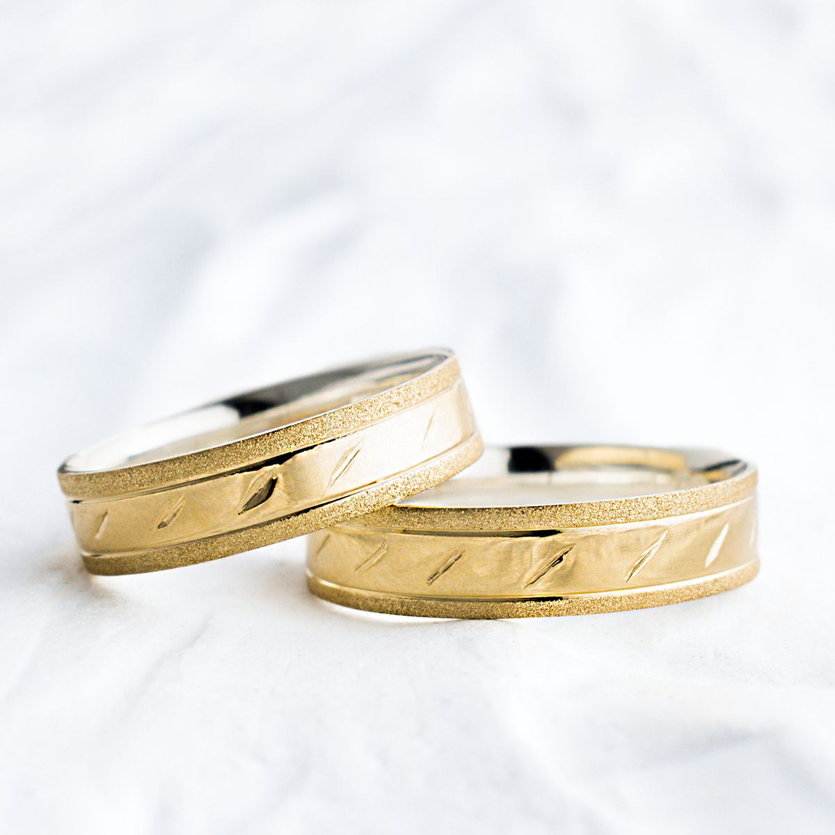 Aliança de Noivado Casamento Revestida em Ouro 5mm Toronto - Par - Rosê & Co.