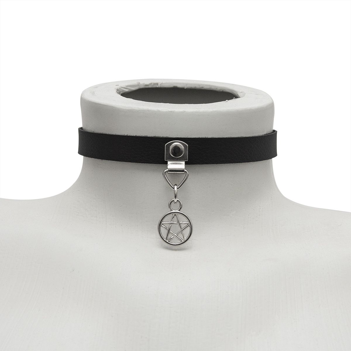 Choker Gargantilha com um Pequeno Pentagrama Prateado